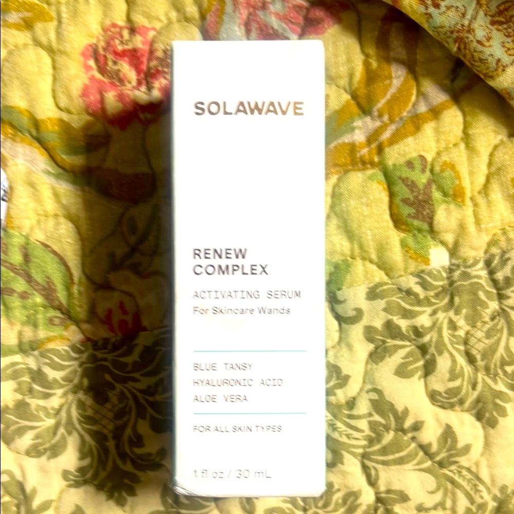 Solawave Renew Complex Activating Serum